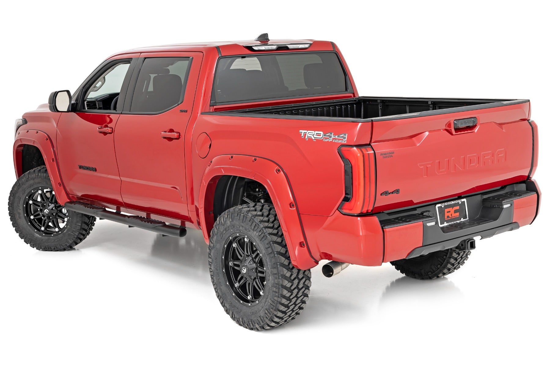 Rough Country | Nerf Bars | Oval Nerf Steps Crew Cab Black Toyota Tundra 2WD/4WD (22-23) Rough Country | 21014