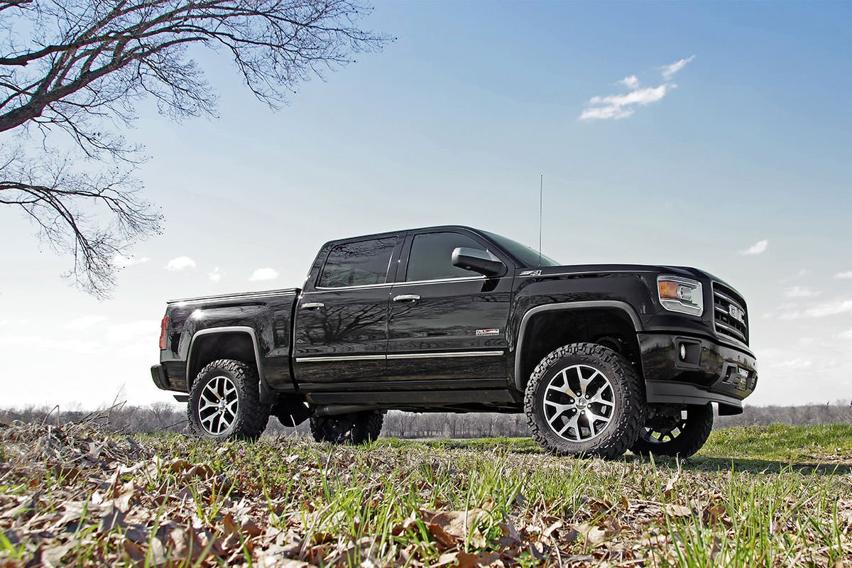 Rough Country | Lift Kits|Suspension|Suspension / Steering / Brakes | 6.0 Inch GM Suspension Lift Kit w/ N3 Sruts and V2 Monotube 14-18 1500 PU 4WD Aluminum Rough Country | 22771