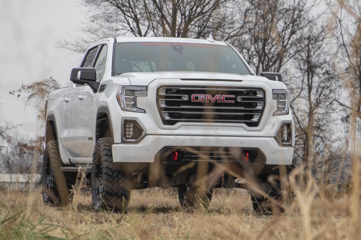 Rough Country | Lift Kits | 4in GM Suspension Lift Kit Strut Spacers N3 Shocks 19-21 1500 Trailboss/AT4 Diesel PU 4WD Rough Country | 27531D