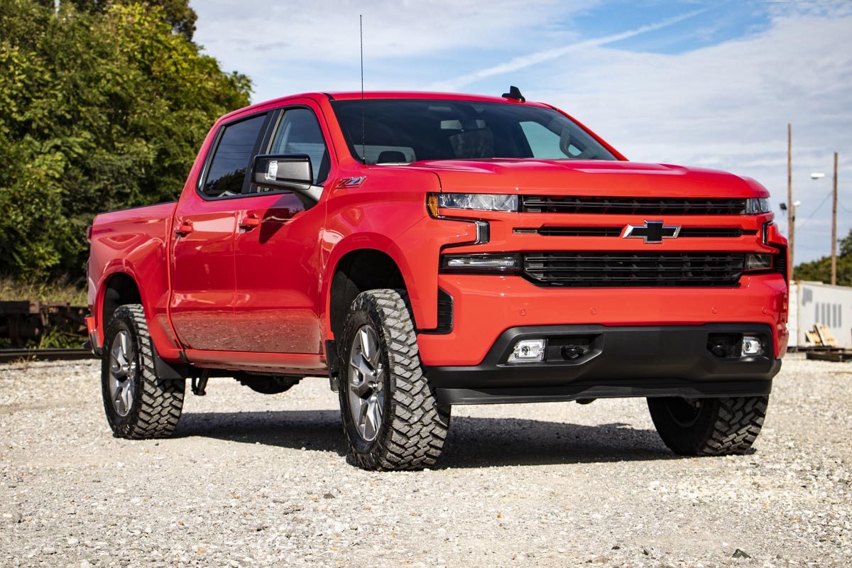 Rough Country | Lift Kits | 3.5 Inch Vertex Suspension Lift Kit w/ Forged Upper Control Arms w/V2 Shocks For 19-21 Chevy 1500 PU 4WD/2WD Rough Country | 29557