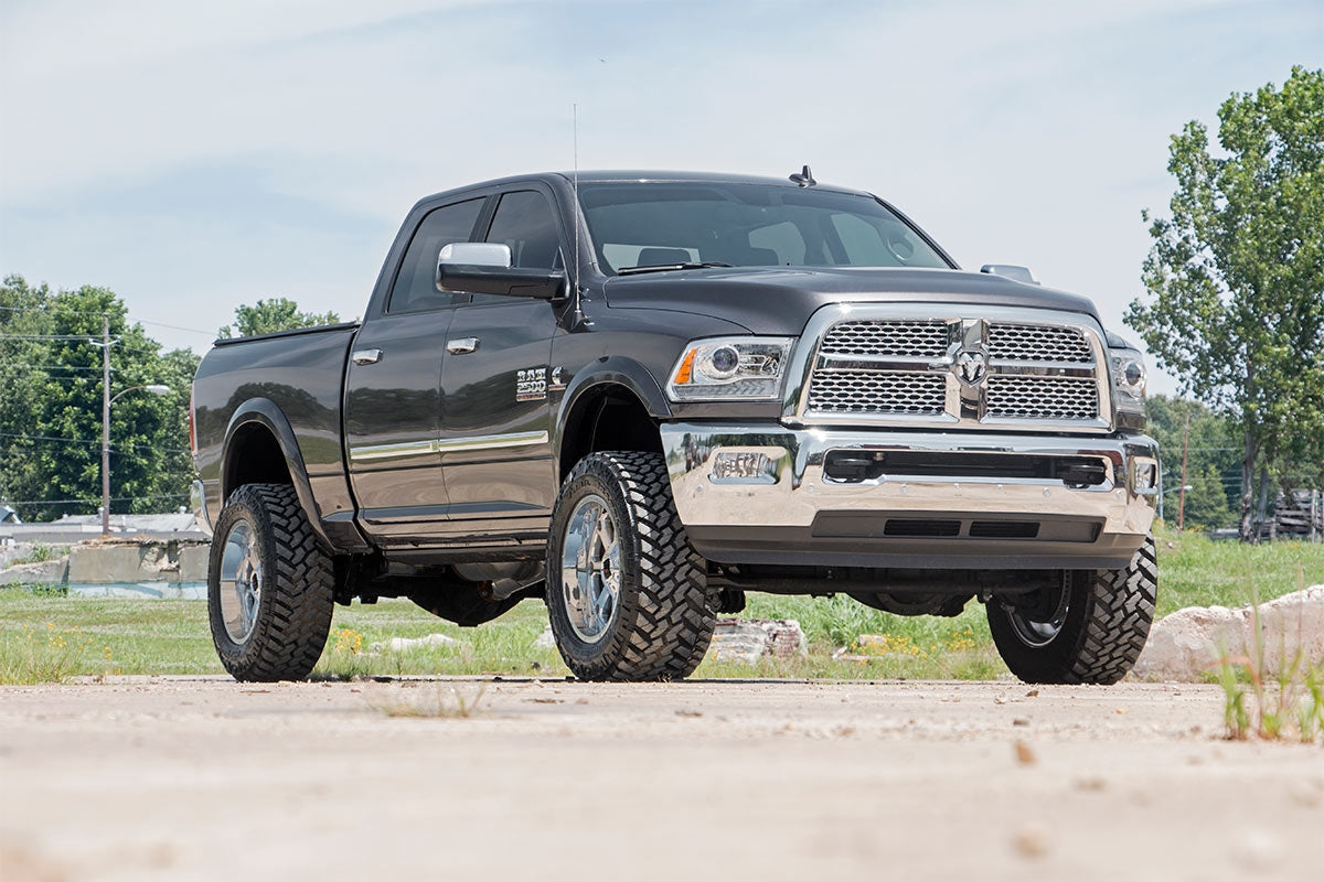 Rough Country | Lift Kits | 2.5 Inch Dodge Lift Kit V2 Shocks (14-20 Ram 2500 4WD) Rough Country | 30270