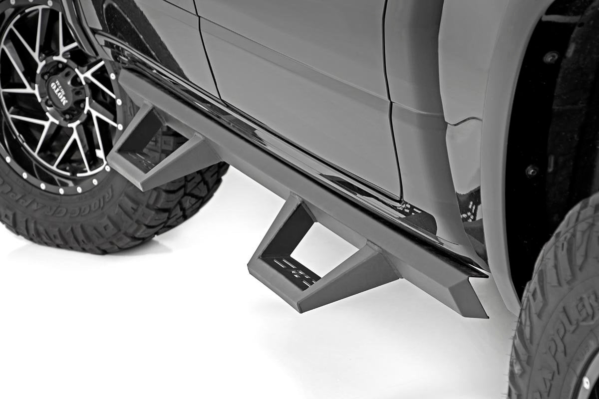 Rough Country | Side Steps|Side Steps / Running Boards|Exterior Parts & Car Care | RAM XL2 Drop Steps 19-20 RAM 1500 Crew Cab Rough Country | 31008