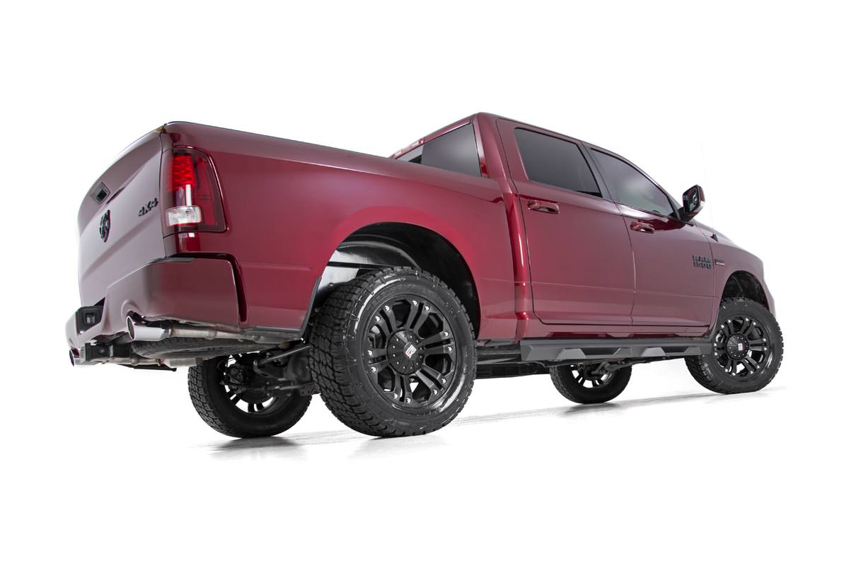 Rough Country | Lift Kits | 3.0 Inch Dodge Bolt-On Lift Kit w/ N3 Struts and Rear V2 Shocks For 12-23 Ram 1500 4WD Rough Country | 31271