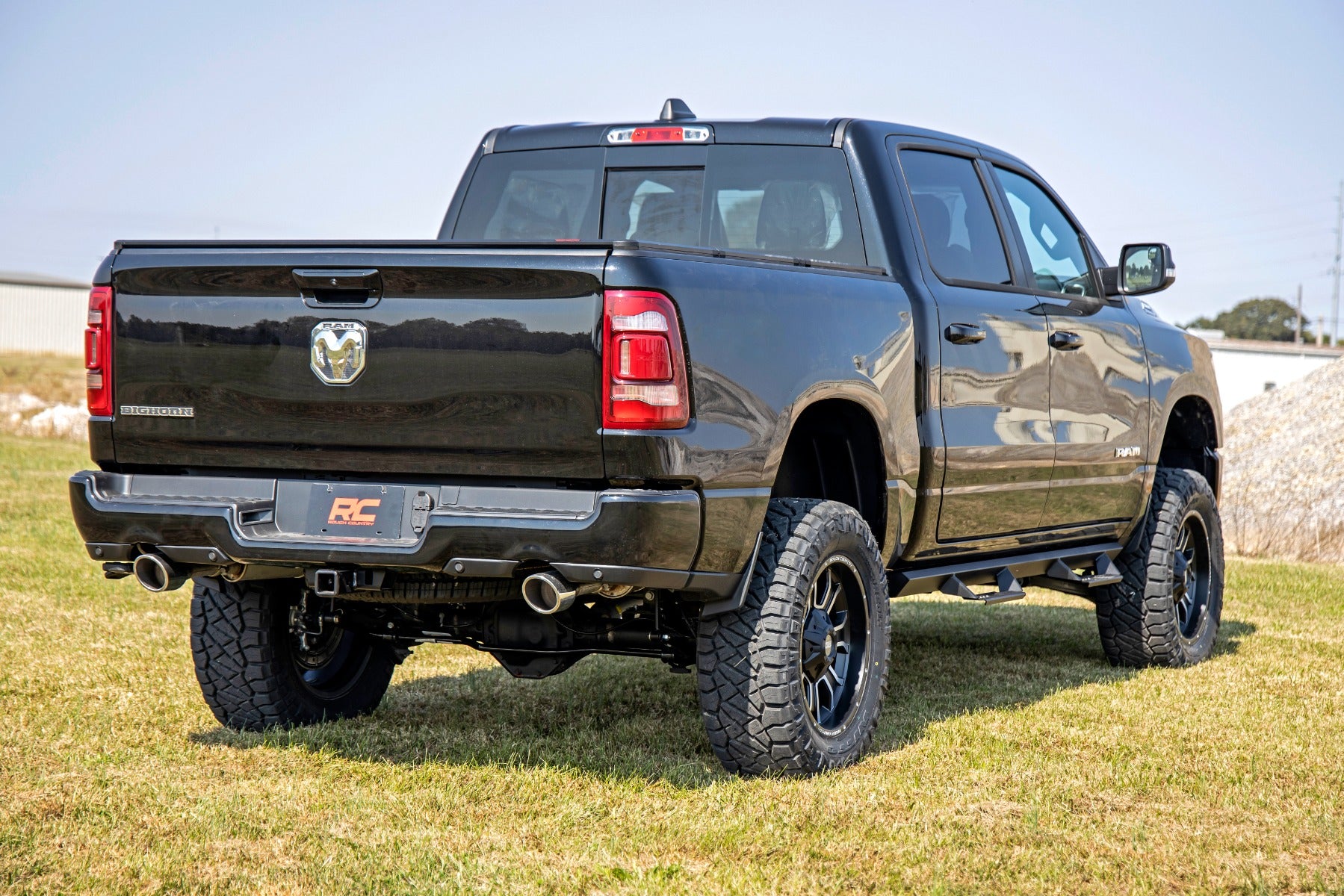 Rough Country | Lift Kits | 6 Inch Lift Kit 22XL 19-Up Ram 1500 2WD Rough Country | 31730