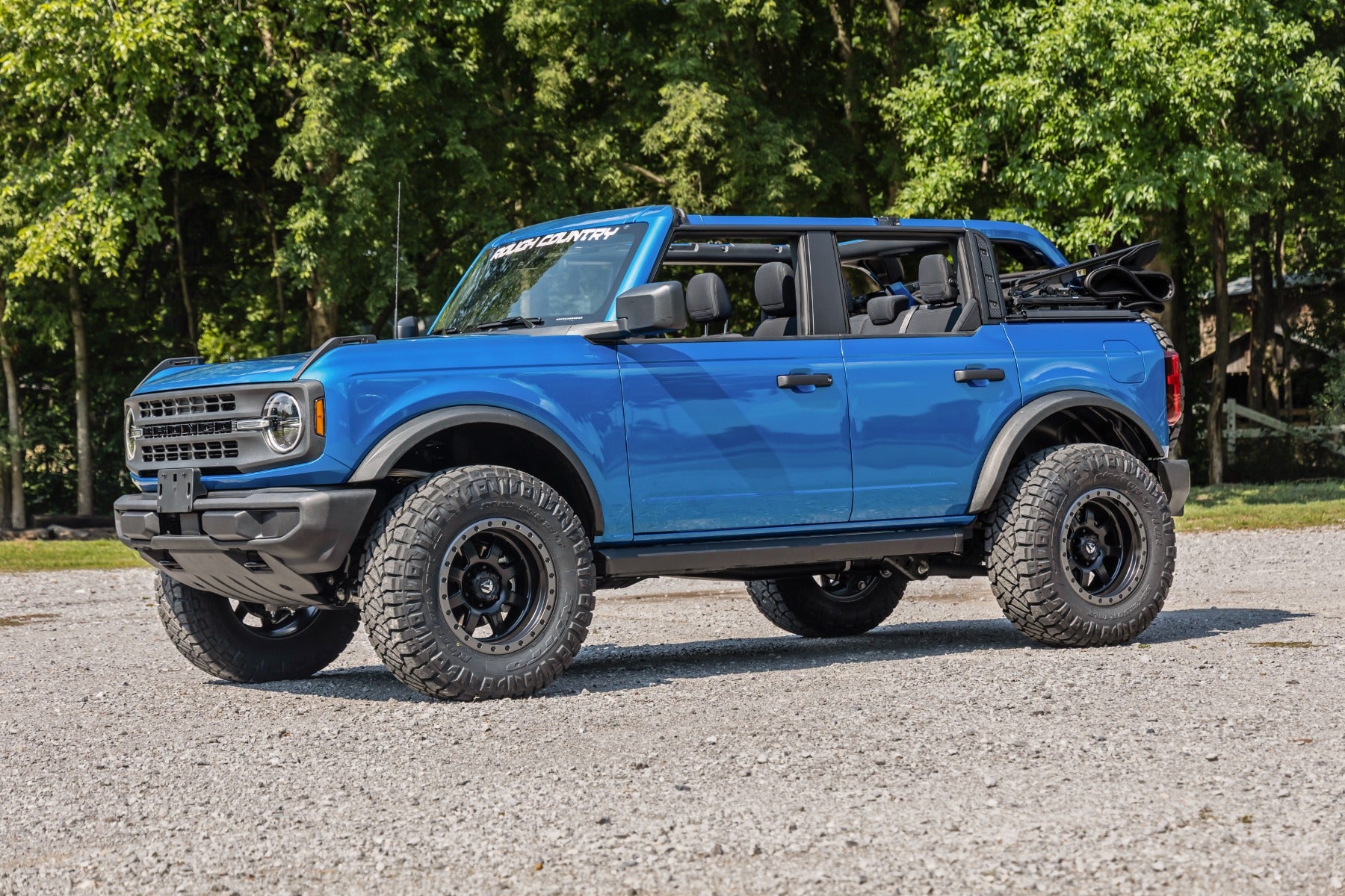Rough Country | Lift Kits | 2 Inch Lift Kit 21-Up Ford Bronco 4WD Rough Country | 40400