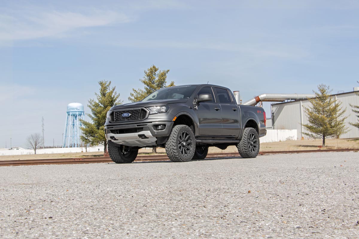 Rough Country | Suspension Control Arm | 3.5 Inch Lift Kit Forged Alum UCA Cast Steel Knuckles 19-22 Ford Ranger 4WD Rough Country | 50002