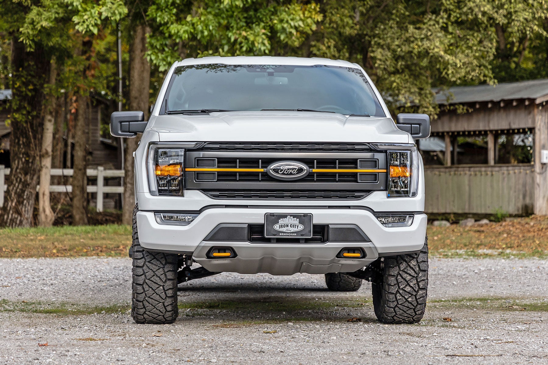 Rough Country | Lift Kits | 2.5 Inch Lift Kit 21-22 Ford F-150 Tremor 4WD Rough Country | 51028