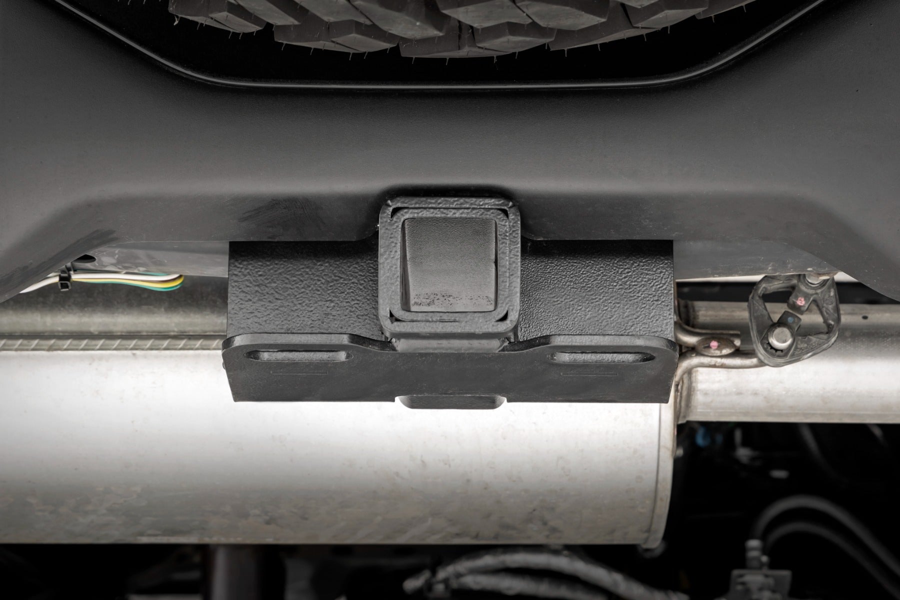 Rough Country | Receiver Hitch | Class III Receiver Hitch 21-Up Ford Bronco 4WD Rough Country | 51062