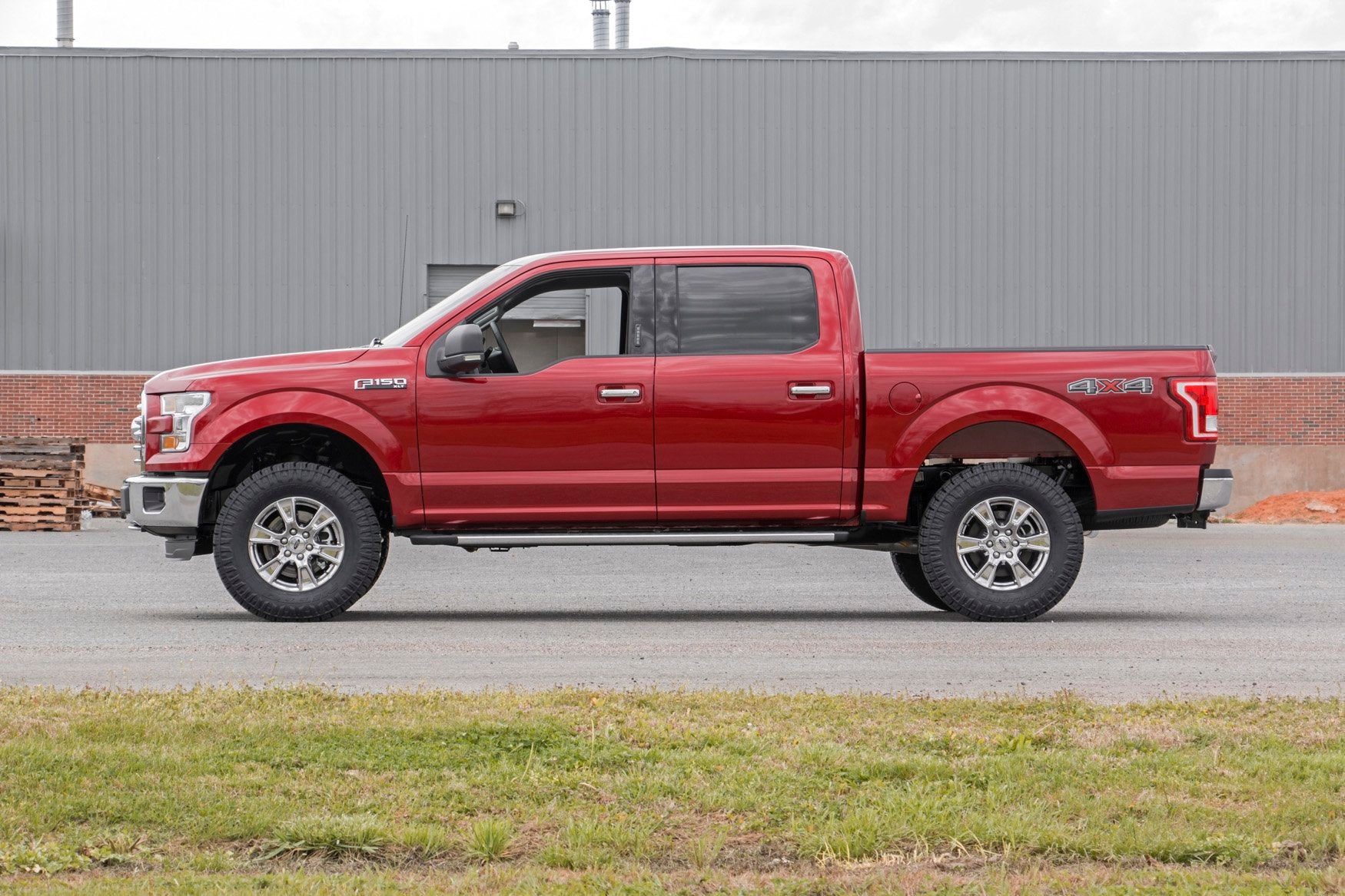 Rough Country | Leveling Kit | 2 Inch Leveling Kit w/N3 Shocks 09-20 F-150 Rough Country | 52230