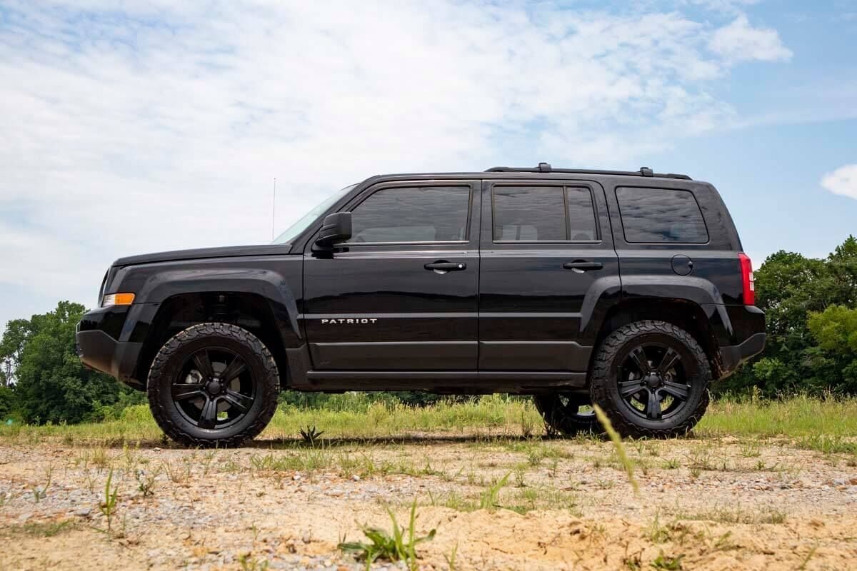 Rough Country | Lift Kits | 2.0 Inch Jeep Suspension Lift Kit For 10-17 Patriot 4WD/ 12-17 Compass Rough Country | 66531