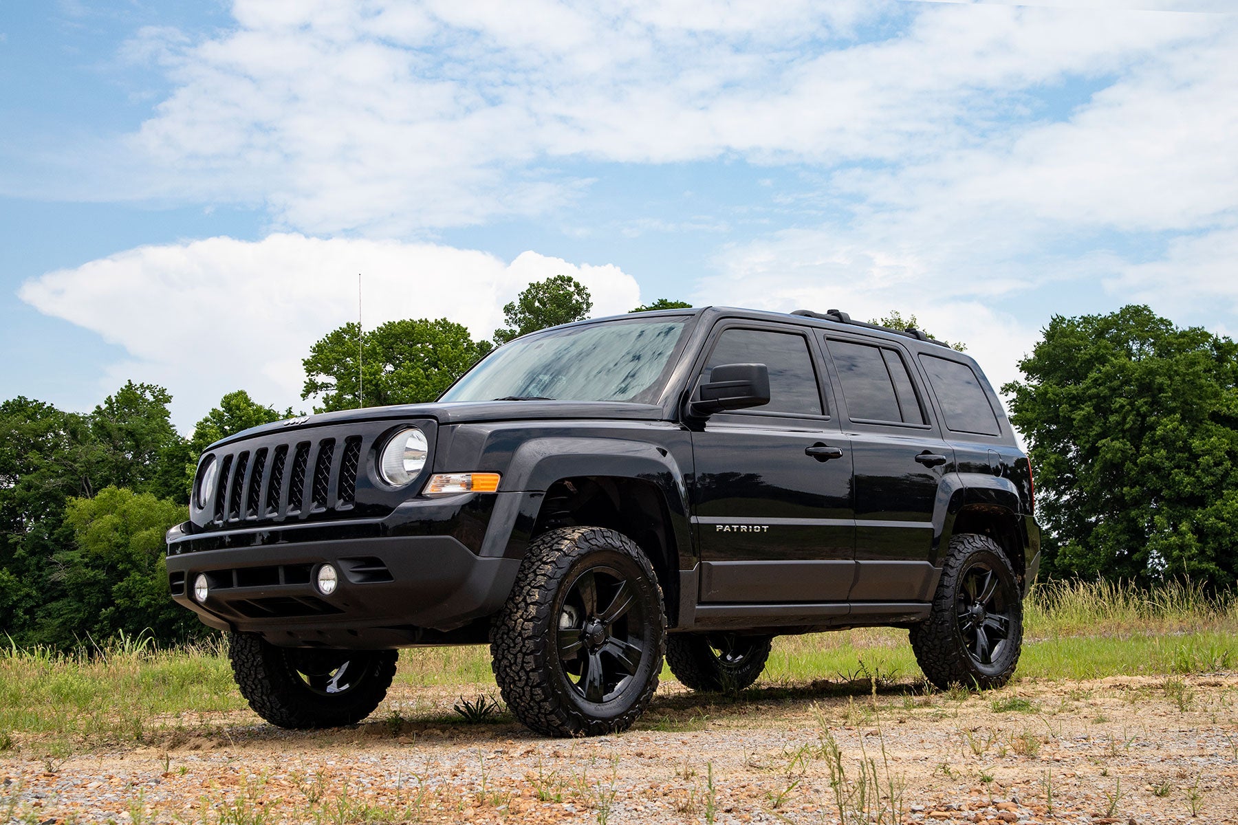 Rough Country | Lift Kits | 2 Inch Lift Kit N3 Struts 10-17 Jeep Patriot 4WD Rough Country | 66532