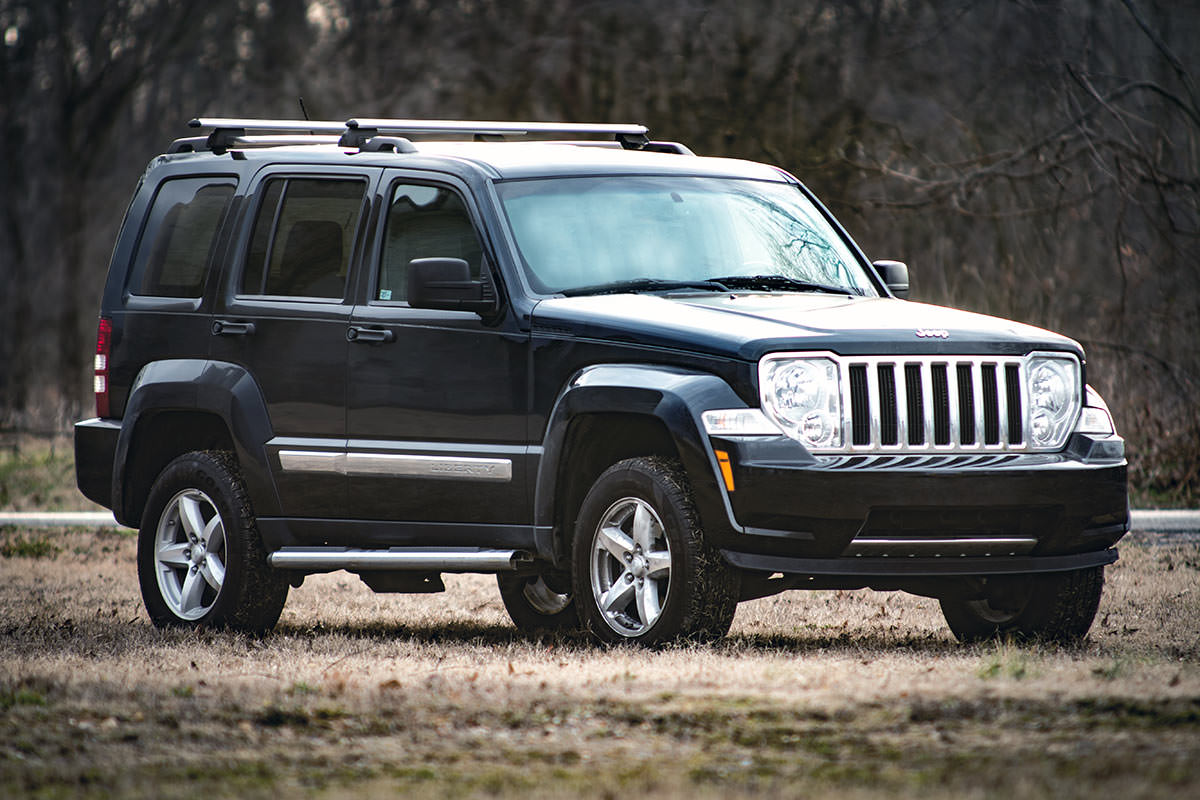 Rough Country | Lift Kits | 2.5 Inch Lift Kit N3 Front Struts 08-12 Jeep Liberty KK 4WD Rough Country | 68731