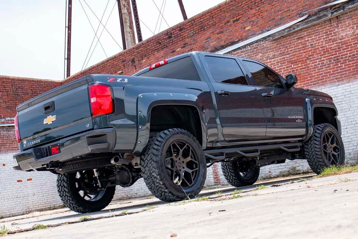 Rough Country | Shock Absorber | Front Adjustable Vertex Coilovers 07-18 Silverado/Sierra 1500 for 6.25-7.5 Inch Lifts Rough Country | 689001