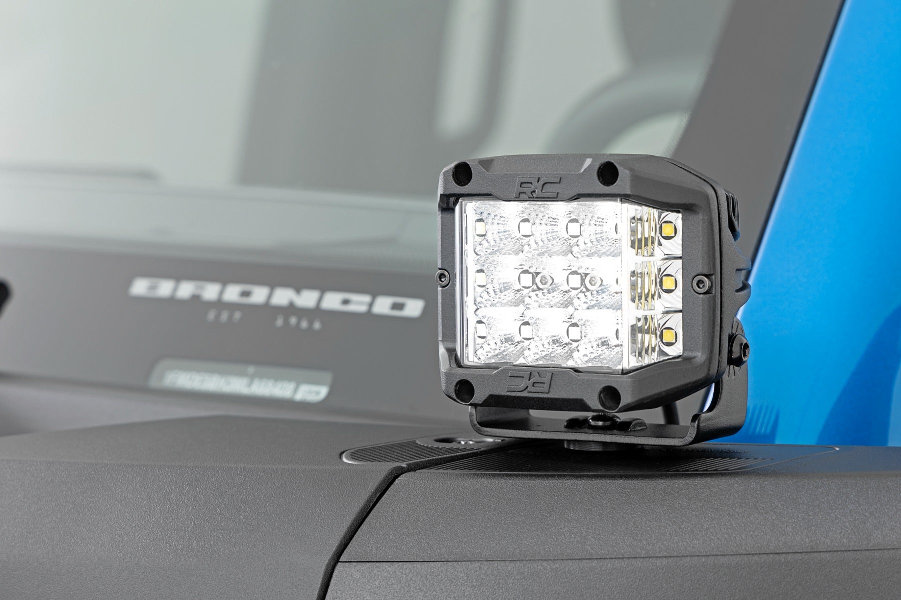 Rough Country | LED Light Bars | LED Light Ditch Mount 2 Inch Black Series Pair Flood Pattern 21-Up Ford Bronco Rough Country | 71046