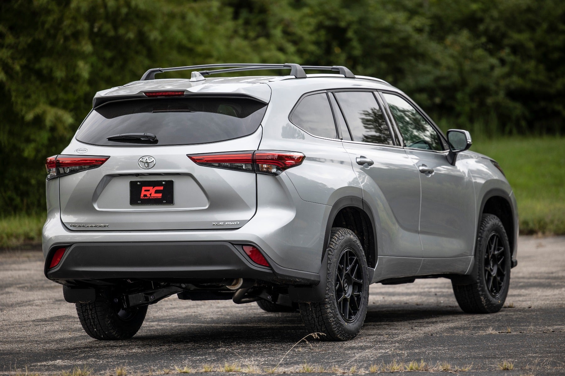 Rough Country | Lift Kits | 2 Inch Lift Kit  2020 Toyota Highlander 4WD Rough Country | 73700