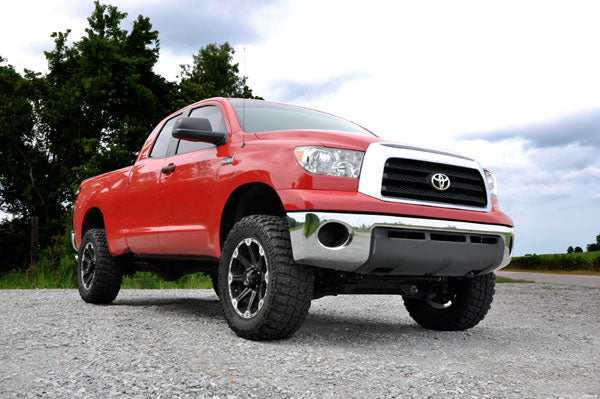 Rough Country | Lift Kits|Suspension|Suspension / Steering / Brakes | 4.5 Inch Toyota Suspension Lift Kit w/ N3 Struts and V2 Shocks For 07-15 Tundra Rough Country | 75371