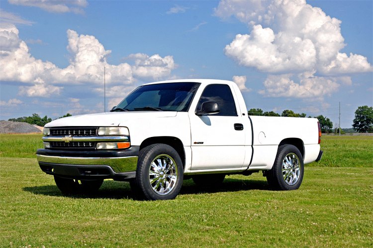 Rough Country | Leveling Kit | 1.5 Inch Leveling Coil Spacers 99-06 Silverado/Sierra 1500 Rough Country | 7599