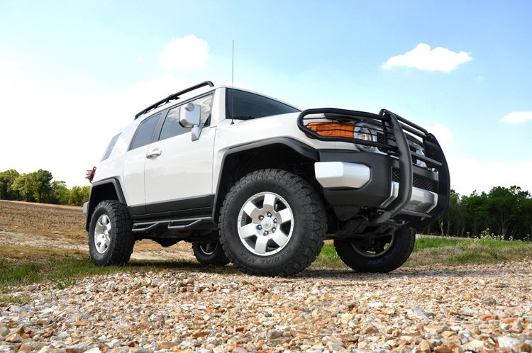 Rough Country | Lift Kits | 3 Inch Toyota Suspension Lift Kit Coil Spring Spacers 07-14 FJ Cruiser 4WD/2WD Red Rough Country | 76530RED