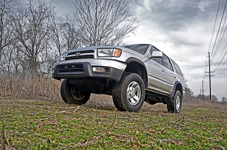Rough Country | Lift Kits|Suspension|Suspension / Steering / Brakes | Toyota 4Runner 3 Inch Suspension Lift Kit Lifted Struts w/V2 Shocks For 96-02 Toyota 4Runner Rough Country | 77171