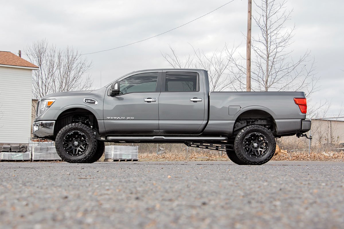 Rough Country | Suspension Traction Bar | Nissan Traction Bar Kit 6 Inch Lift 16-20 Titan XD Crew Cab 4WD Rough Country | 81000