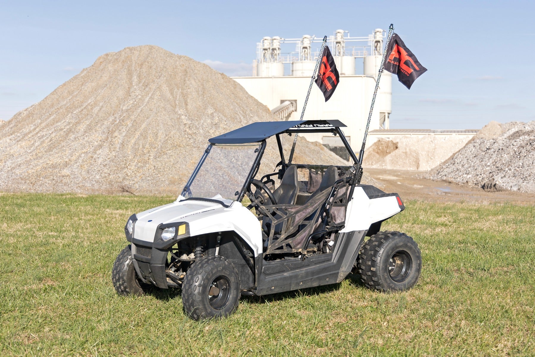 Rough Country | Light Whips | Polaris LED Whip Light Bed Mount Kit 12-20 Polaris RZR 170 EFI Rough Country | 93086