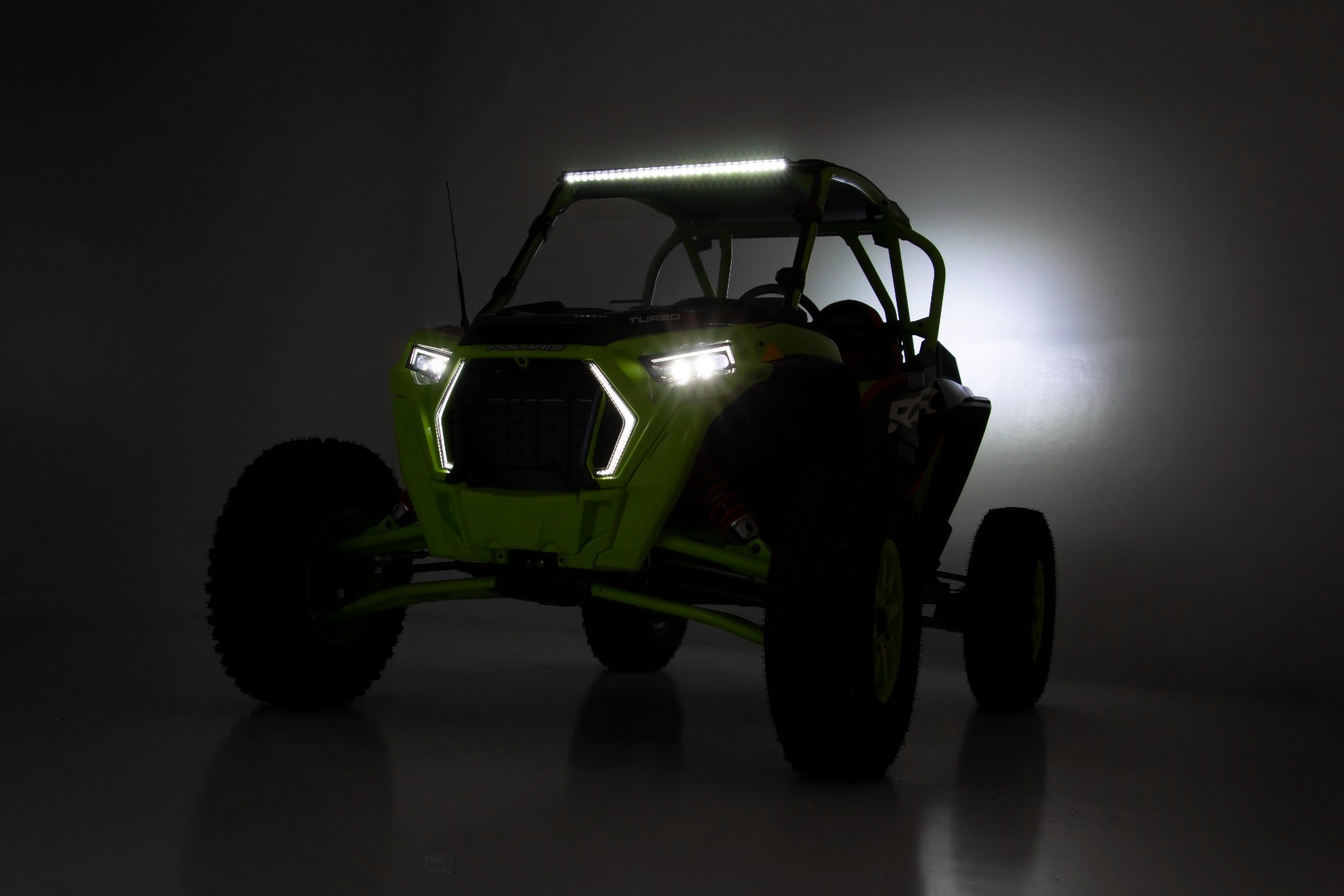 Rough Country | LED Light Kit | Polaris Front-Facing 30-inch Curved LED Kit 19-21 Polaris RZR Turbo S Rough Country | 93111