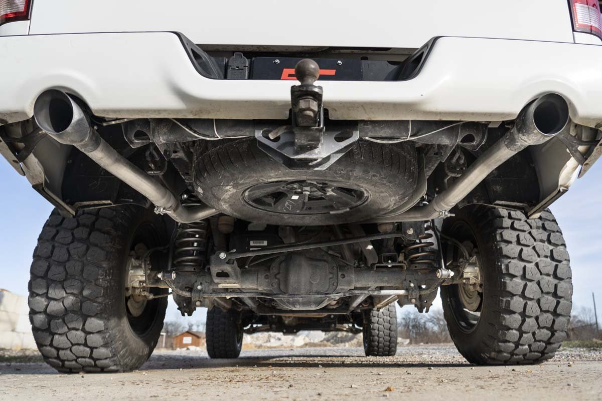 Rough Country | Cat Back Exhaust | Dual Cat-Back Exhaust System w/Black Tips 09-18 RAM 1500 V8-4.7L, 5.7L Rough Country | 96009