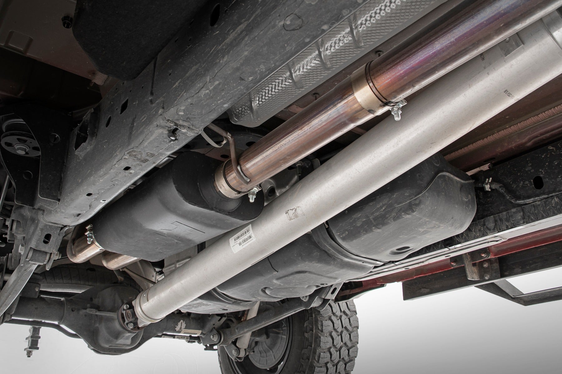 Rough Country | Cat Back Exhaust | Dual Cat-Back Exhaust System w/ Black Tips (19-20 Ram 1500 V8 - 5.7L) Rough Country | 96013