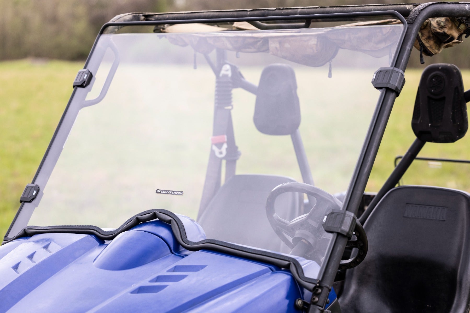 Rough Country | Windshield | Full Windshield Scratch Resistant Yamaha Rhino 450 (06-08)/Rhino 660 (04-07)  Rough Country | 98141240