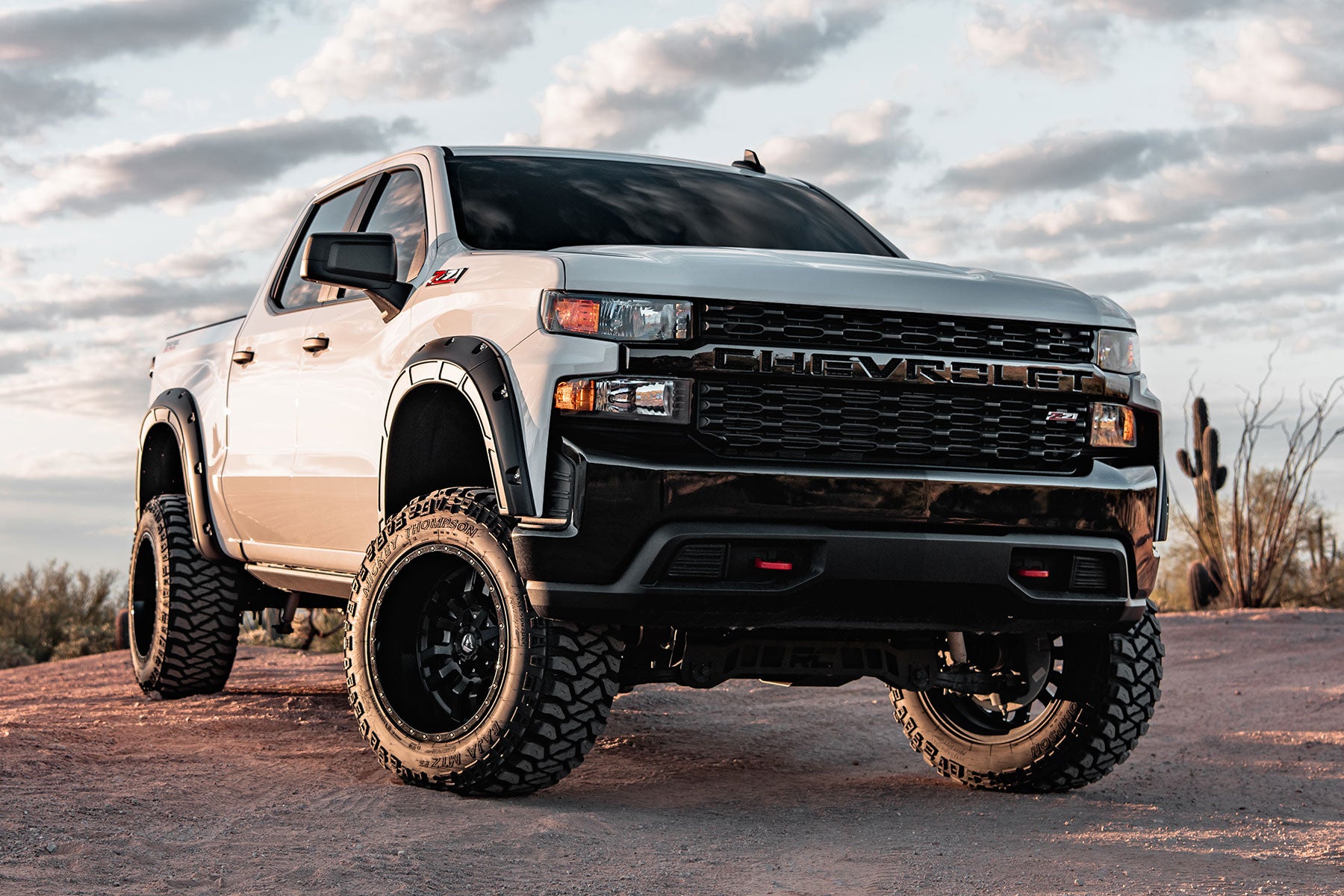 Rough Country | Fender Flares|Fenders|Body & Frame|Exterior Parts & Car Care | Defender Pocket Fender Flares Gloss Black Chevy Silverado 1500 2WD/4WD (19-23) Rough Country | A-C12211-RCGB