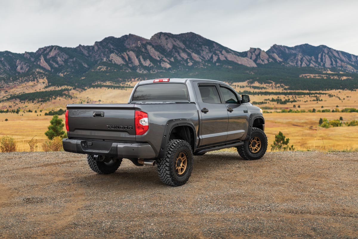 Rough Country | Fender Flares | Defender Pocket Fender Flares Flat Black Toyota Tundra 2WD/4WD (14-21) Rough Country | A-T11411