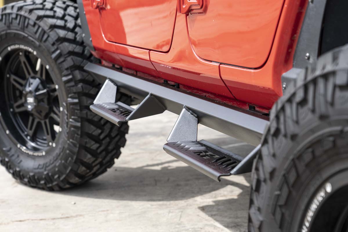 Rough Country | Side Steps | Jeep Cab-Length AL2 Drop Steps 18-20 Wrangler JL 4-Door Rough Country | AL519204