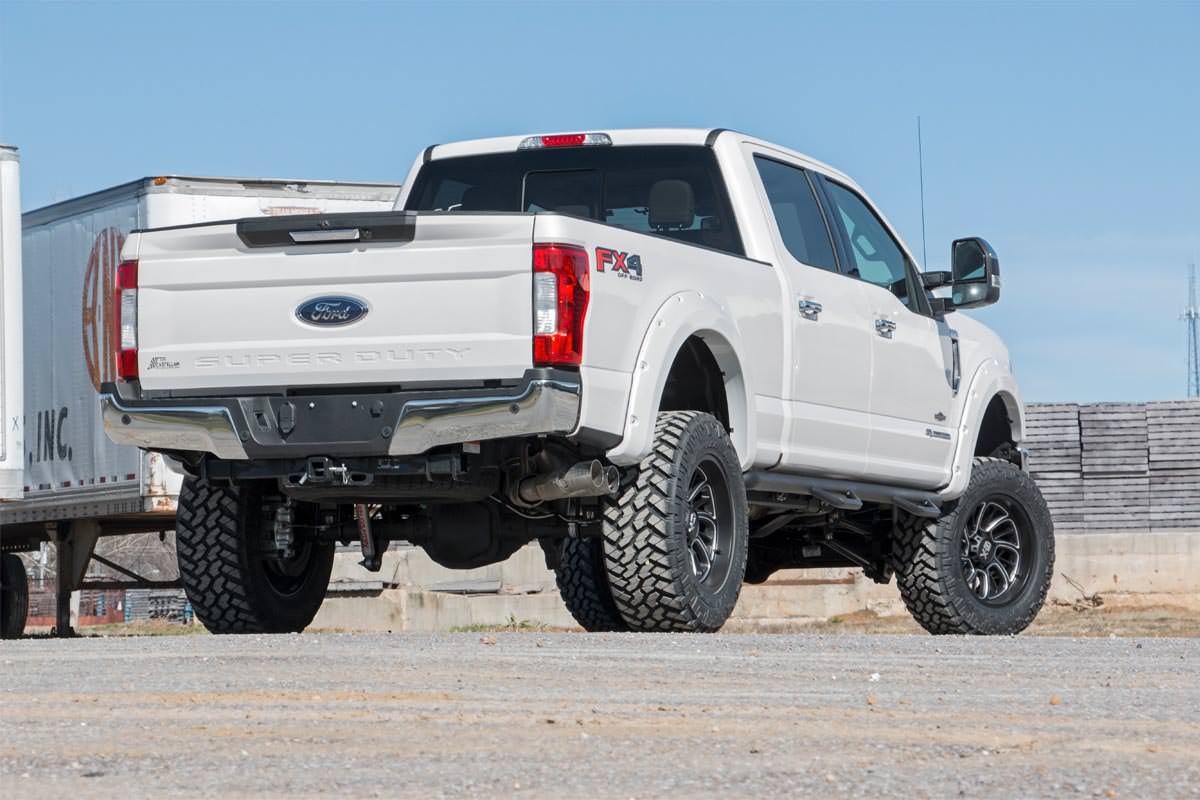 Rough Country | Fender Flares | Pocket Fender Flares Ingot Silver Metallic Ford Super Duty 2WD/4WD (17-22) Rough Country | F-F21112-UX
