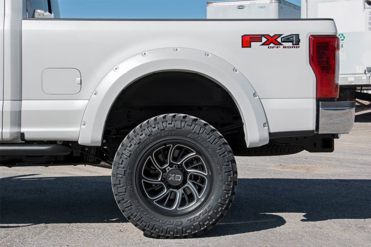 Rough Country | Fender Flares | Pocket Fender Flares Ingot Silver Metallic Ford Super Duty 2WD/4WD (17-22) Rough Country | F-F21112-UX
