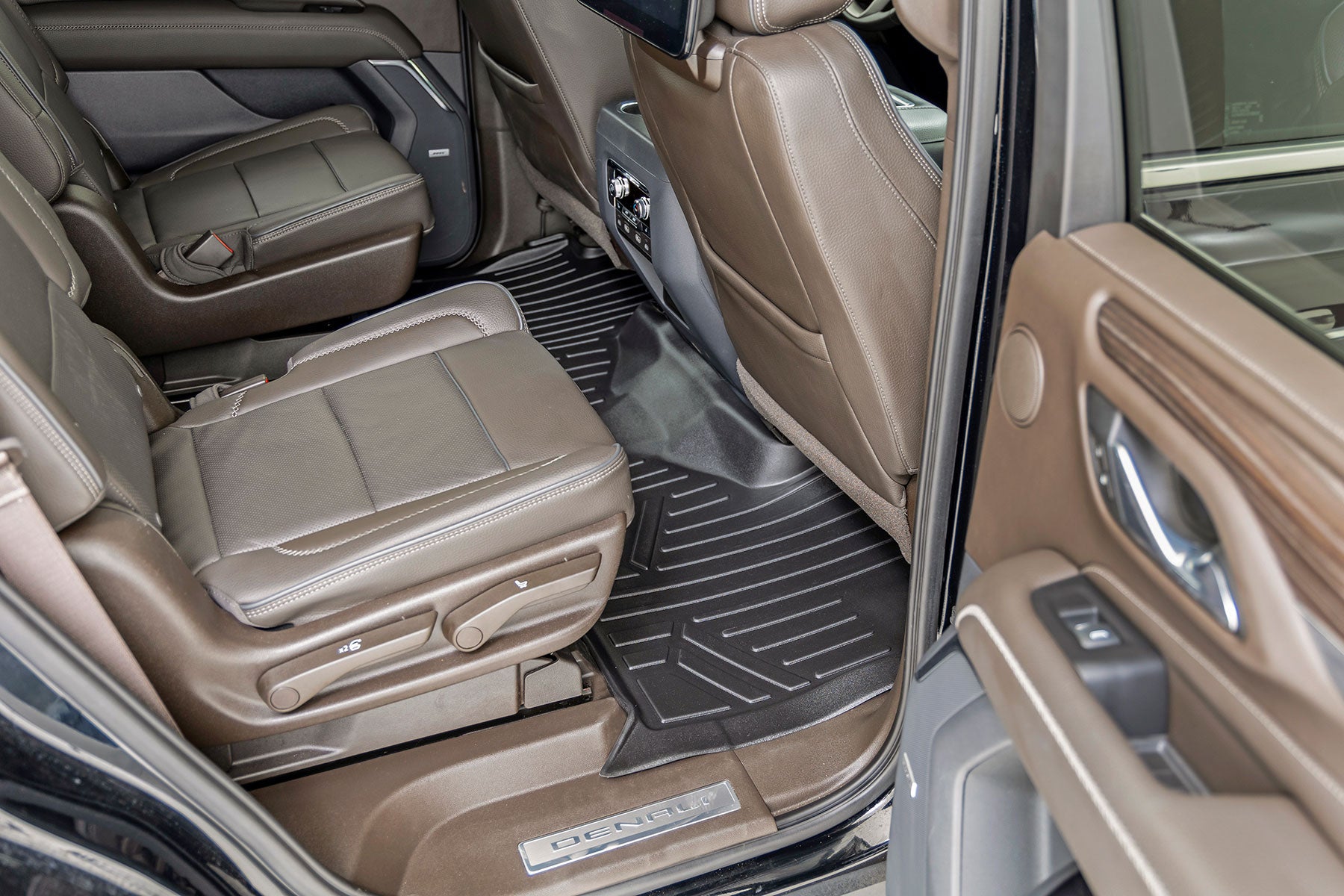 Rough Country | Floor Mats/Liners | Floor Mats Front and Rear Bucket Set 21-Up Chevy/GMC Tahoe/Yukon Rough Country | M-21712