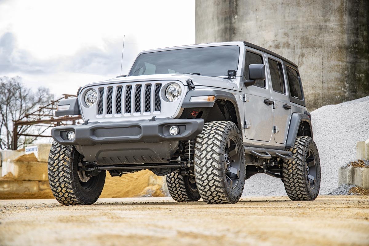 Rough Country | Body Lift | 1.25 Inch Jeep Body Lift Kit 18-20 Wrangler JL Rough Country | RC614