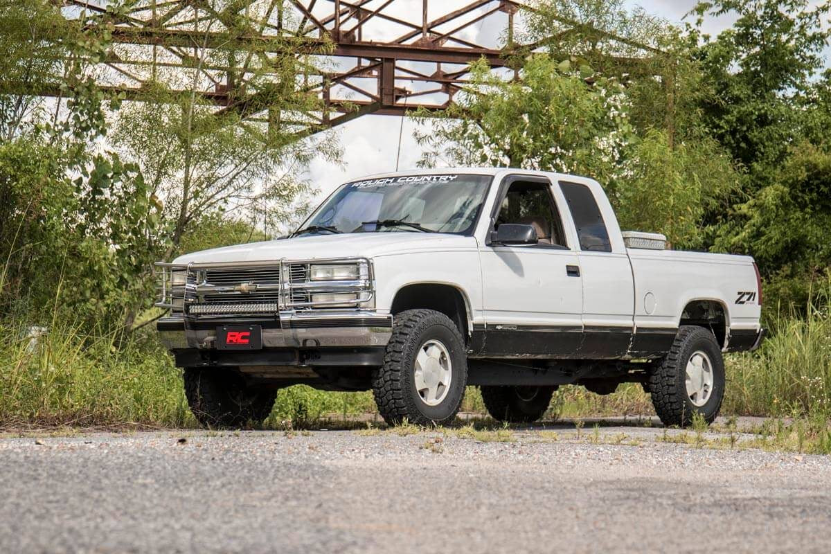 Rough Country | Body Lift | 3 Inch GM Body Lift Kit 88-94 Silverado/Sierra 1500/2500 Rough Country | RC703
