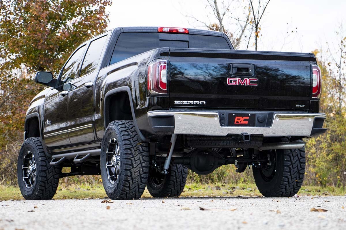 Rough Country | Nerf Bars | Wheel to Wheel Nerf Steps 14-18 Silverado/Sierra 1500 Crew Cab 5 Foot 8 Inch Bed Rough Country | RCC1489CC