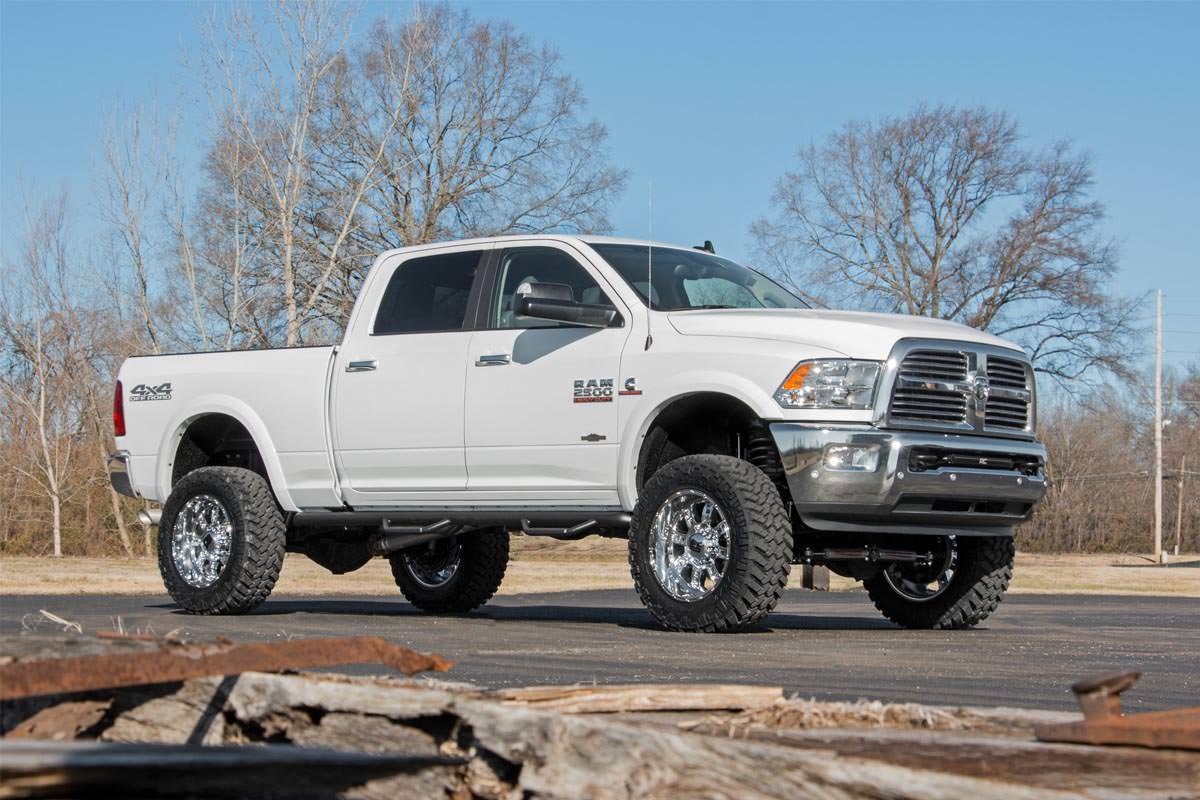 Rough Country | Nerf Bars|Side Steps / Running Boards|Exterior Parts & Car Care | Dodge Wheel to Wheel Nerf Steps 10-18 RAM 2500/3500 Crew Cab 6 Foot 4 Inch Bed Rough Country | RCD1098CC