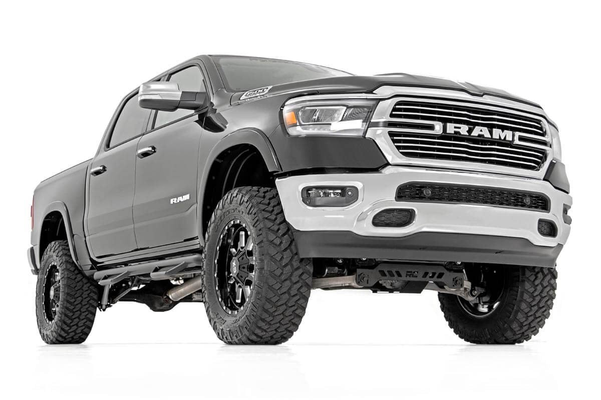 Rough Country | Nerf Bars|Side Steps / Running Boards|Exterior Parts & Car Care | RAM Cab Length Nerf Steps 19-20 RAM 1500 Crew Cab 5 Foot 7 Inch Bed Rough Country | RCD1980CC