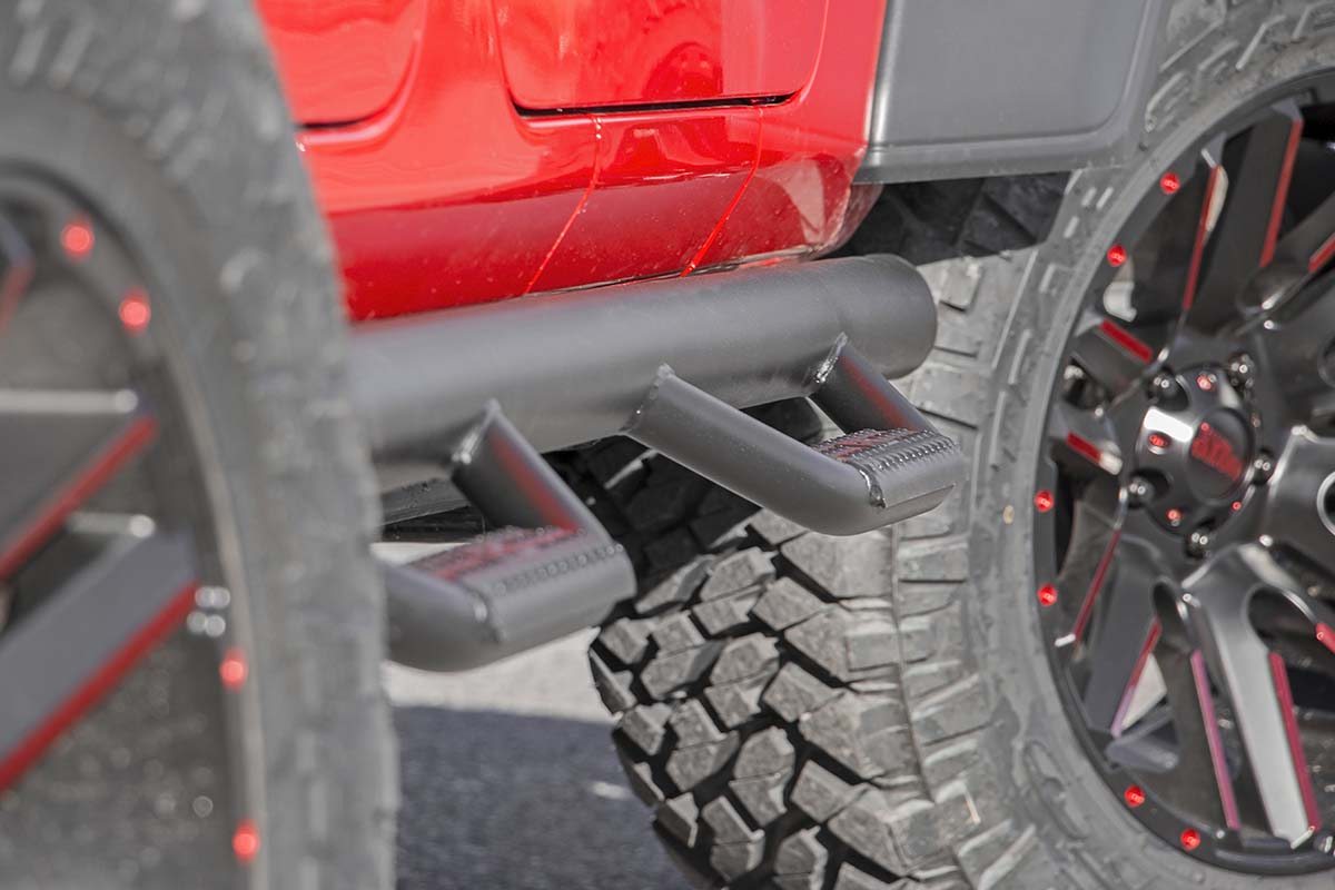 Rough Country | Nerf Bars|Side Steps / Running Boards|Exterior Parts & Car Care | Nerf Steps Wheel to Wheel 4 Door Jeep Wrangler JL 4WD (18-23) Rough Country | RCJ1866