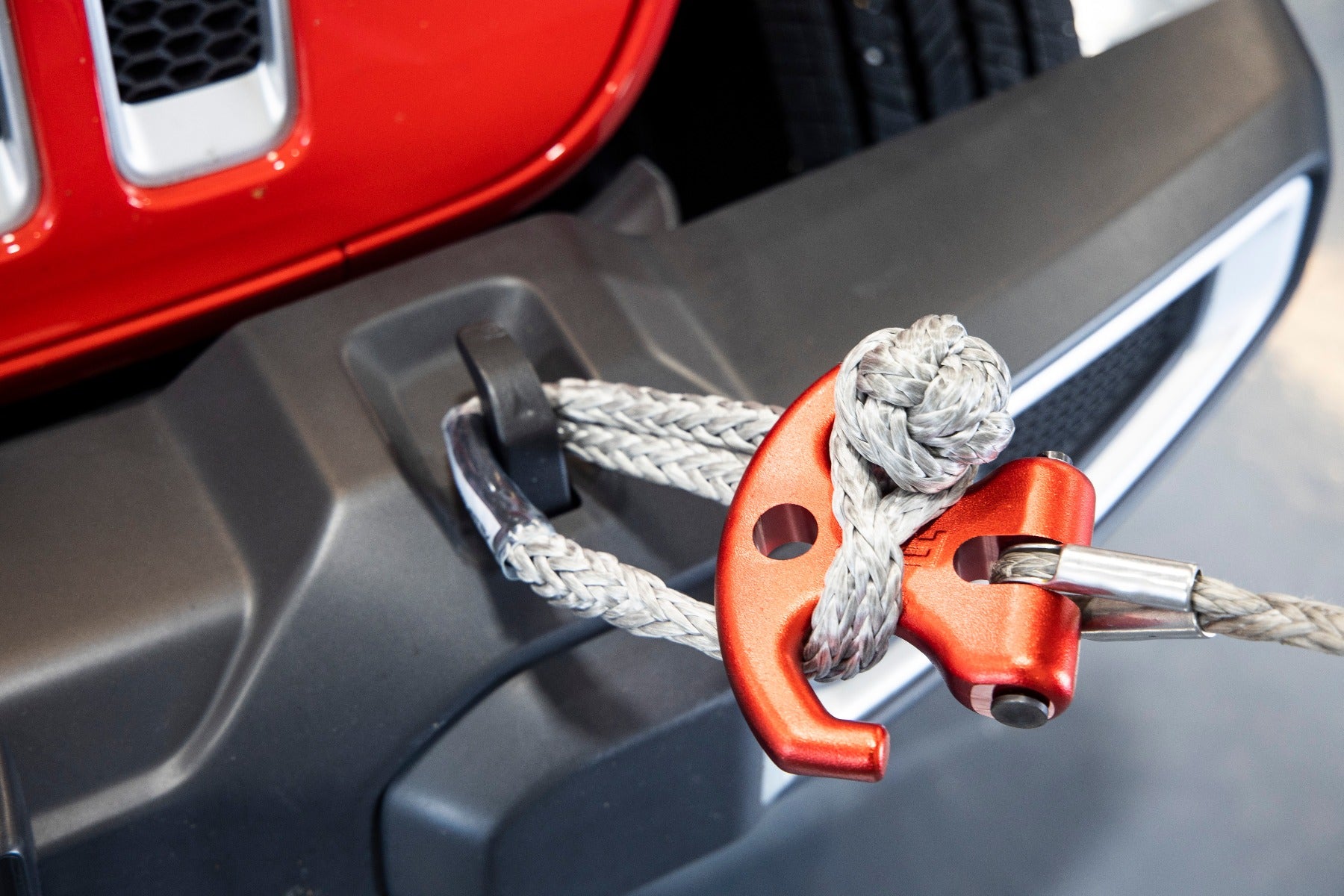Rough Country | Winch Hardware Kit | Multi-Function Winch Cleat Black Rough Country | RS175B