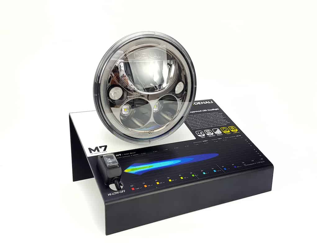 DNL.DSP.11700 DENALI 2.0 M7 Interactive Dealer Display HEADLIGHT NOT INCLUDED