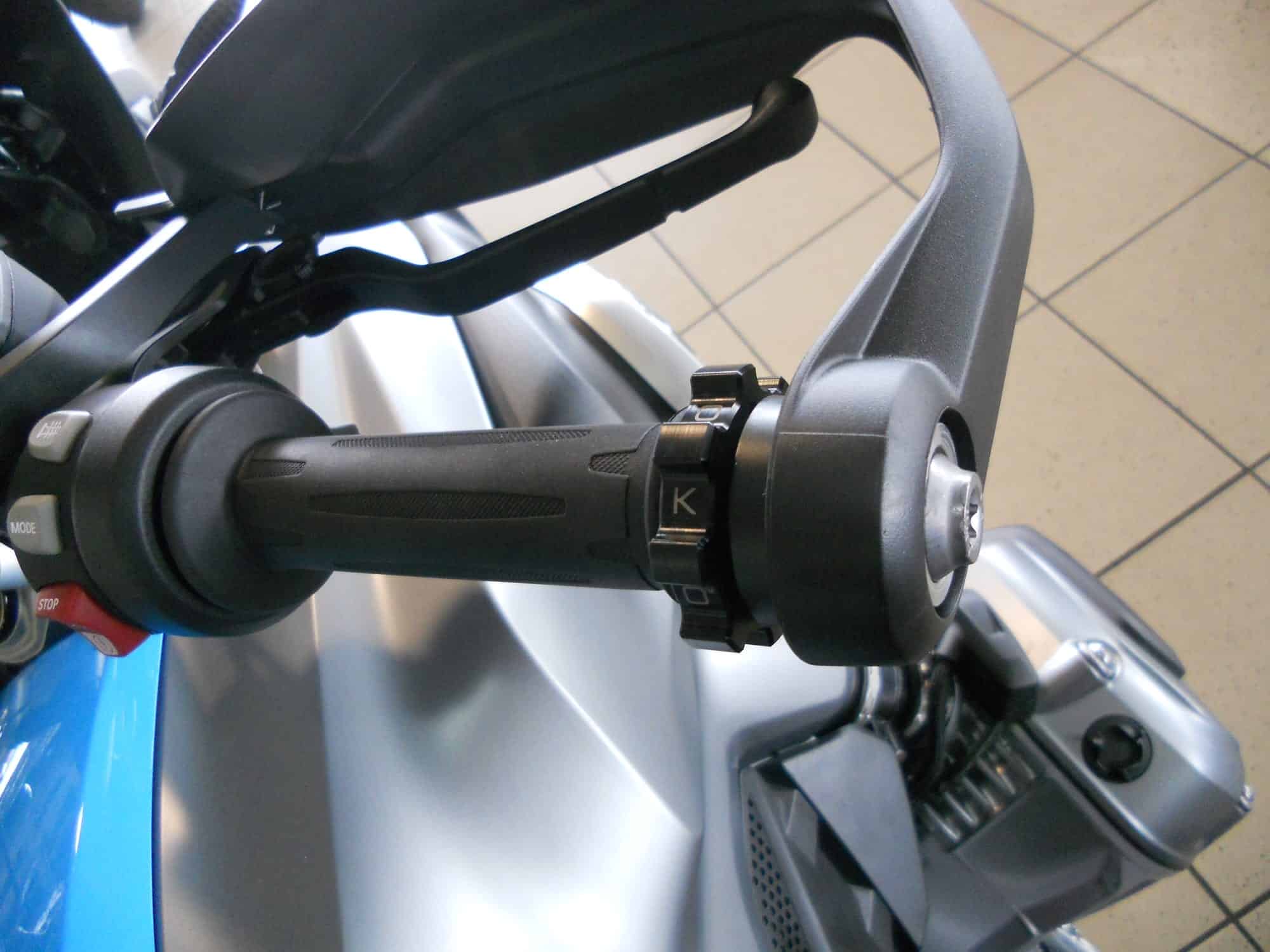 KAO.CCF400-13WC Kaoko Throttle Lock Cruise Control BMW R1200GS LC '13-, F900R -2021, F900XR 2021, S1000XR 2015-2020